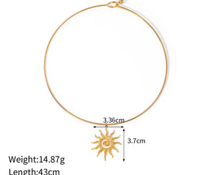 Sol rigid necklace